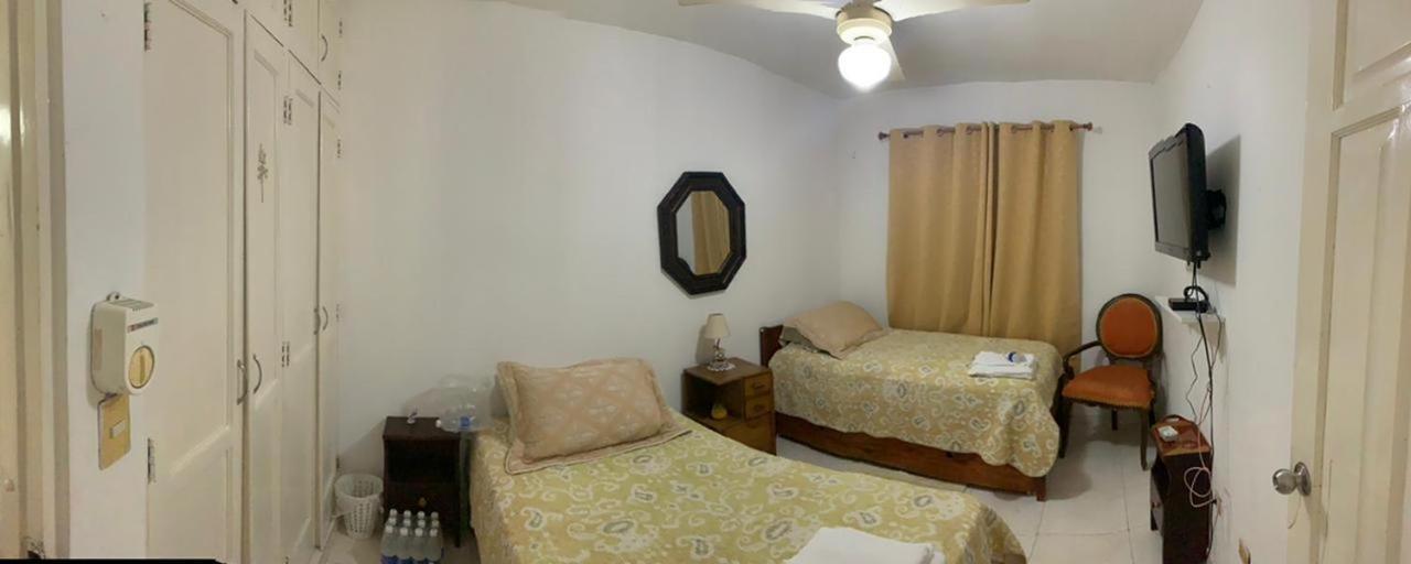 Posada Dilia Del Alba Santo Domingo Esterno foto