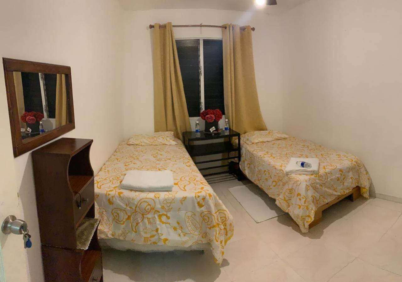 Posada Dilia Del Alba Santo Domingo Esterno foto